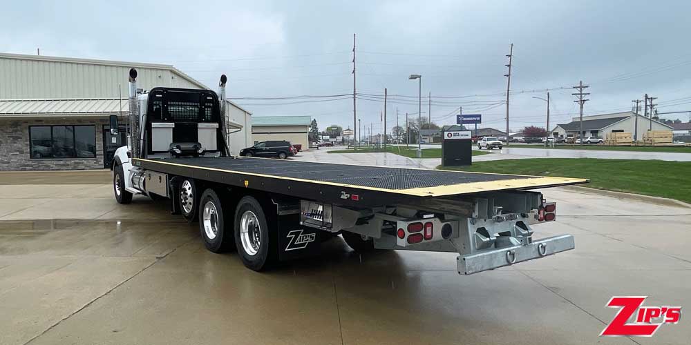 Picture of 2026 Century Steel 30 Series LCG™ Industrial Carrier, Kenworth T880, 22749