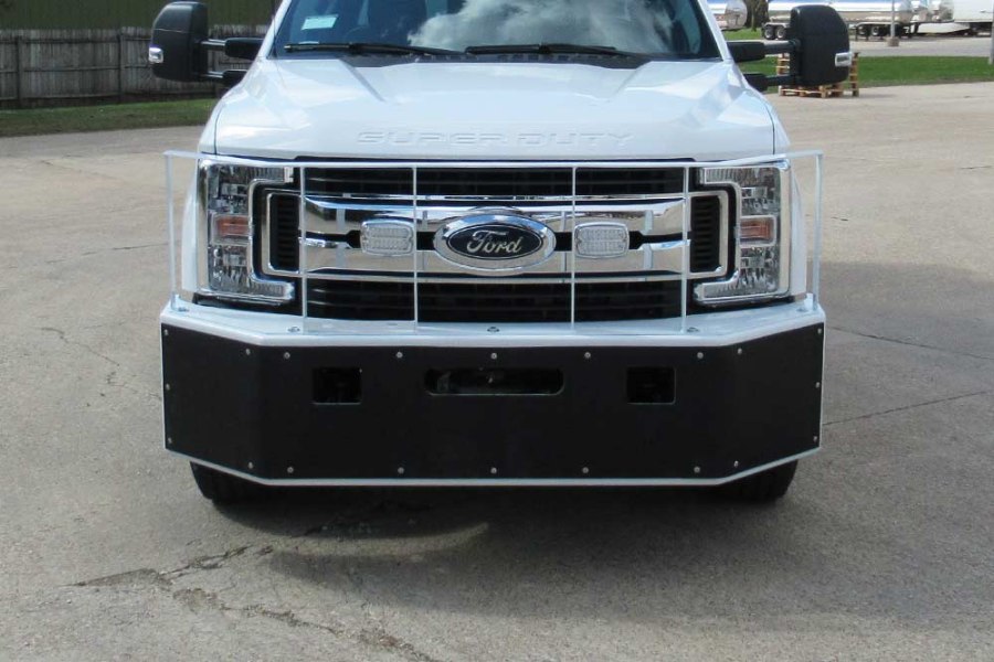 Picture of Diversified Push Bumper Ford F250/350 2x4 or 4x4 with Winch Mount 2017-2022