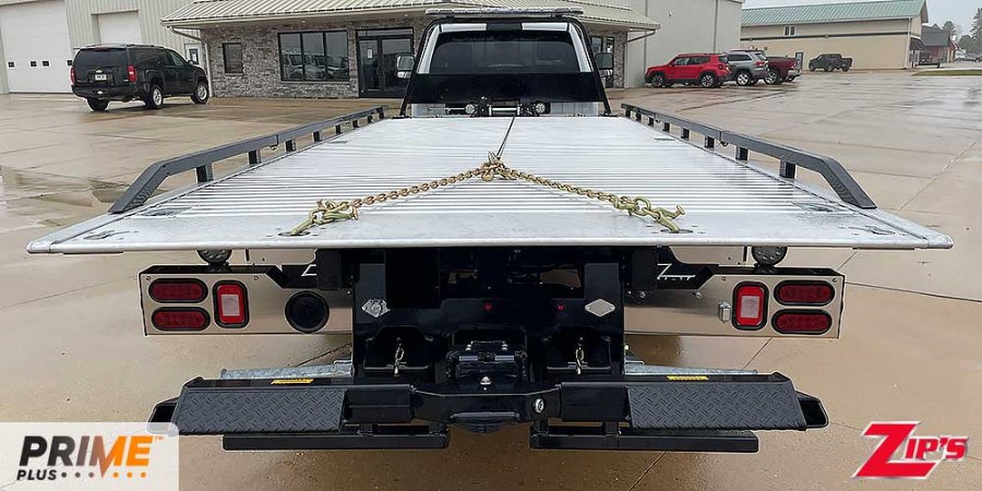 Picture of Buyers Dual Latch Diamond Tread Aluminum Topsider Truck Toolbox