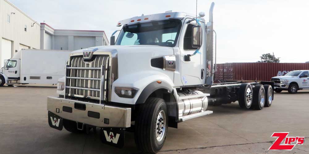 Picture of 2026 Equipment & Chassis, Western Star 49X, 22827