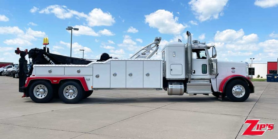 Picture of 2022 Vulcan V70 35 Ton Wrecker, Peterbilt 389 w/36" Sleeper, 20484