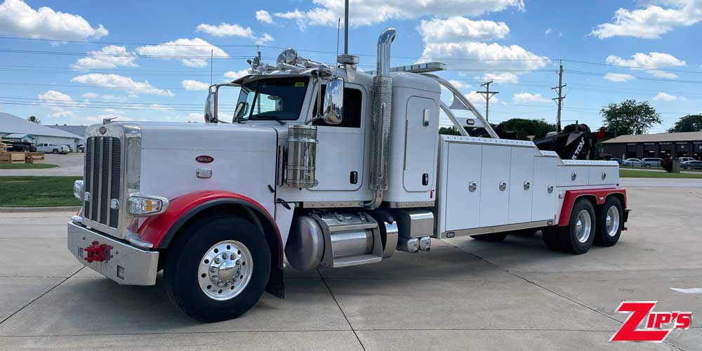Picture of 2022 Vulcan V70 35 Ton Wrecker, Peterbilt 389 w/36" Sleeper, 20484