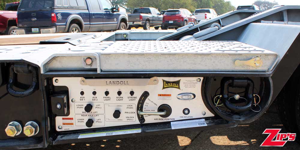 Picture of 2026 Landoll 850XT 53' Removable Goose Neck Bus Trailer, 22872