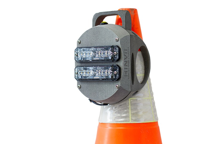 Picture of TowMate Ultraviolet Cone-Mounted Warning Light