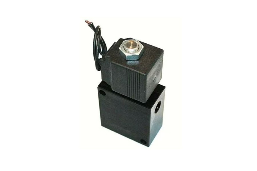 Picture of Muncie 12 Volt Solenoid