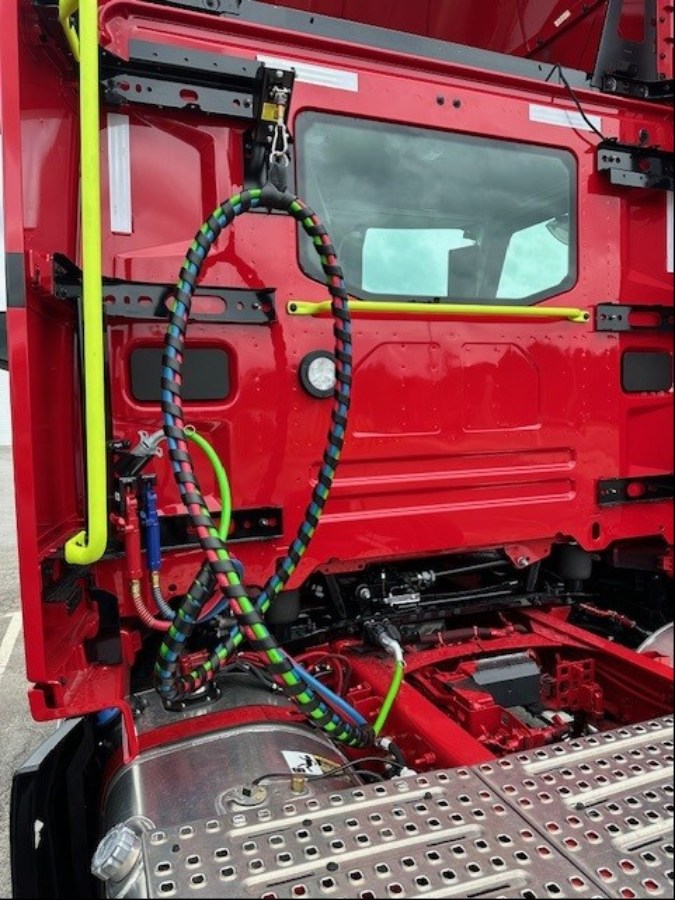 Picture of EZ Claw VNL Bracket Mount