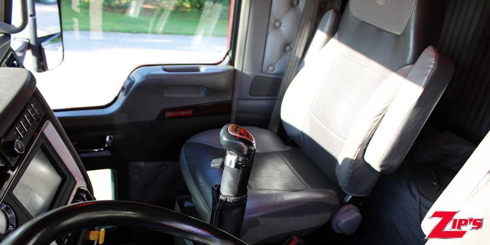 Picture of 2016 Century 5130 25 Ton Wrecker, Kenworth T800 w/30" Sleeper, 22717