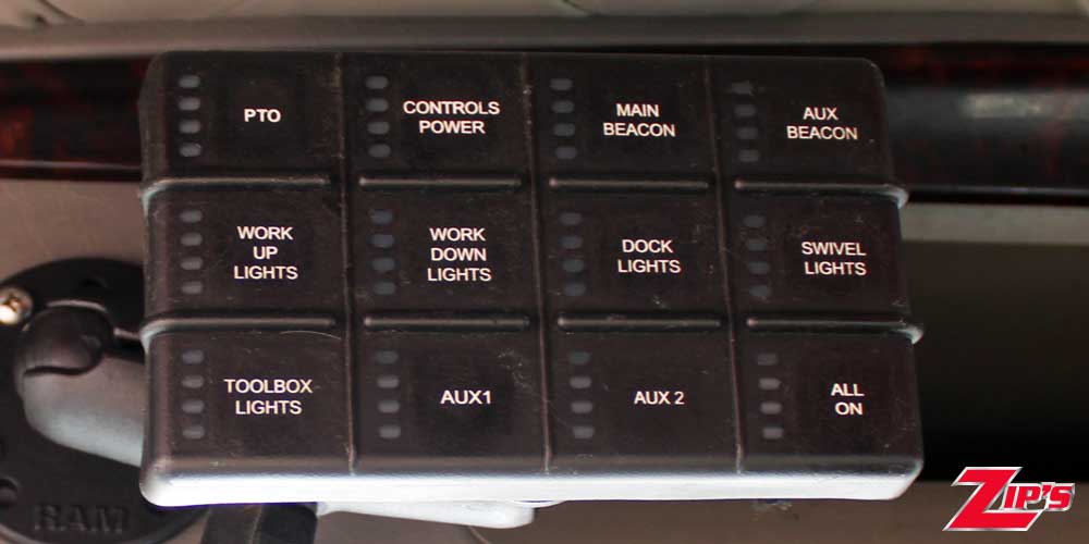 Picture of 2016 Century 5130 25 Ton Wrecker, Kenworth T800 w/30" Sleeper, 22717