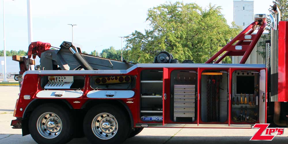 Picture of 2016 Century 5130 25 Ton Wrecker, Kenworth T800 w/30" Sleeper, 22717