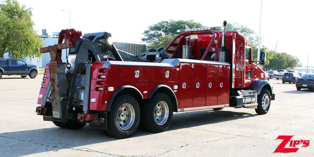 Picture of 2016 Century 5130 25 Ton Wrecker, Kenworth T800 w/30" Sleeper, 22717