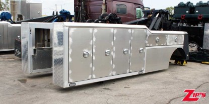 Picture of Century 5130 25 Ton Wrecker