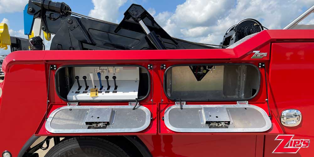 Picture of 2025 Century 4024 20 Ton Wrecker, International MV-X, 22086