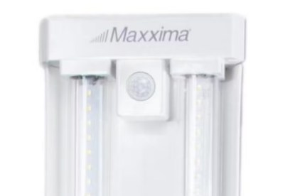 Picture of Maxxima 4 FT. LED Motion Sensor Shop Light, Linkable, Clear Lens 5000K
Daylight, 4600 Lumens