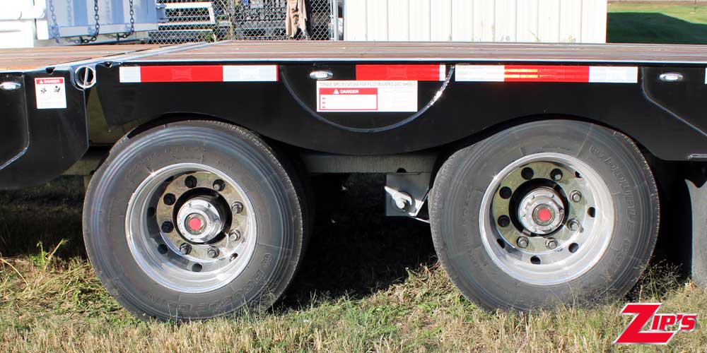 Picture of 2026 Landoll 930E-51-15 Galvanized Traveling Tail Trailer, 22858