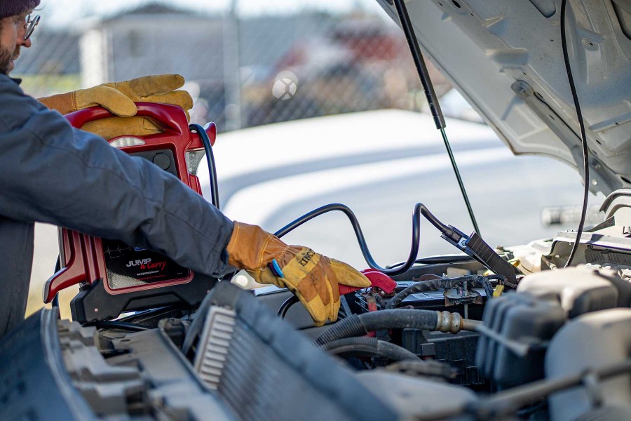 Picture of Jump-N-Carry 1700 Peak Amp Premium 12 Volt Jump Starter