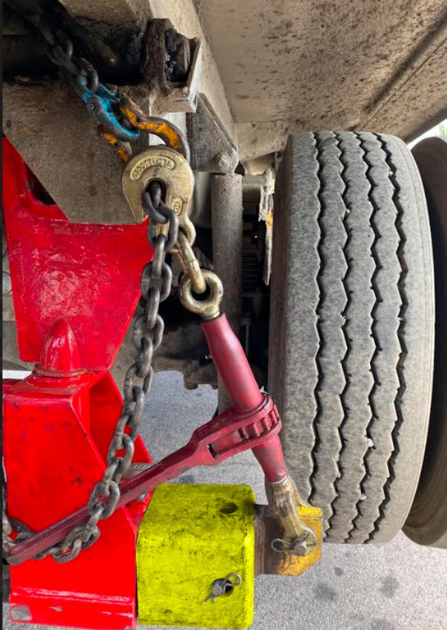 Picture of Zip's Heavy Duty End Caps and Binder Securement Kit