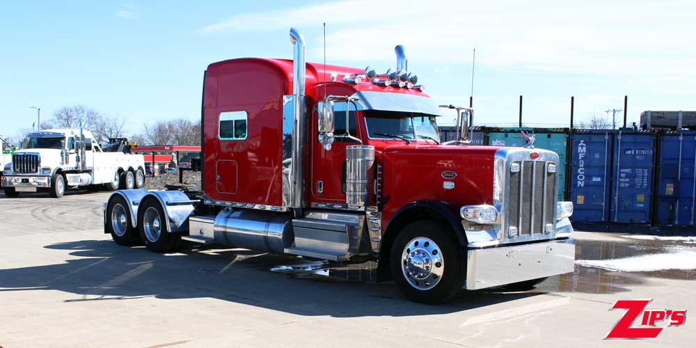 Picture of 2021 Peterbilt 389 w/64" Sleeper, 22716