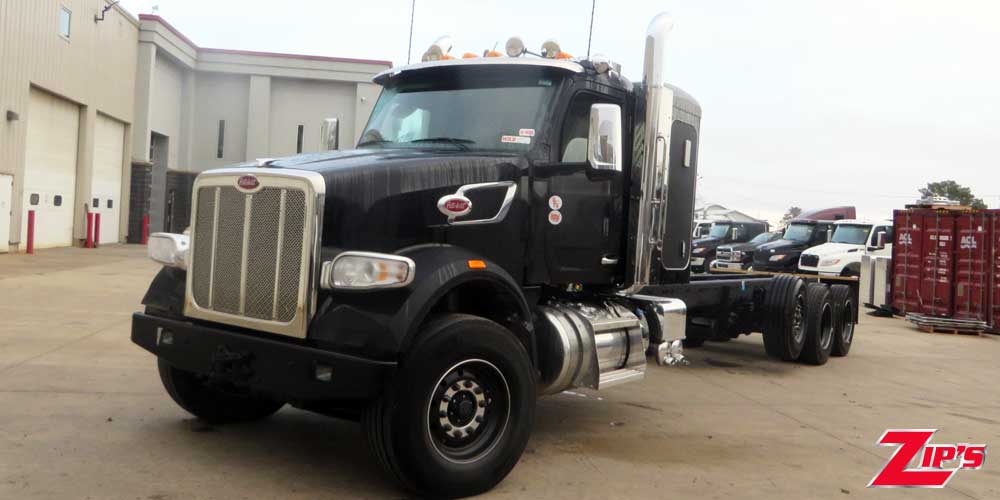 Picture of 2025 Vulcan V100 50 Ton Wrecker, Peterbilt 567 w/48" Sleeper, 20353