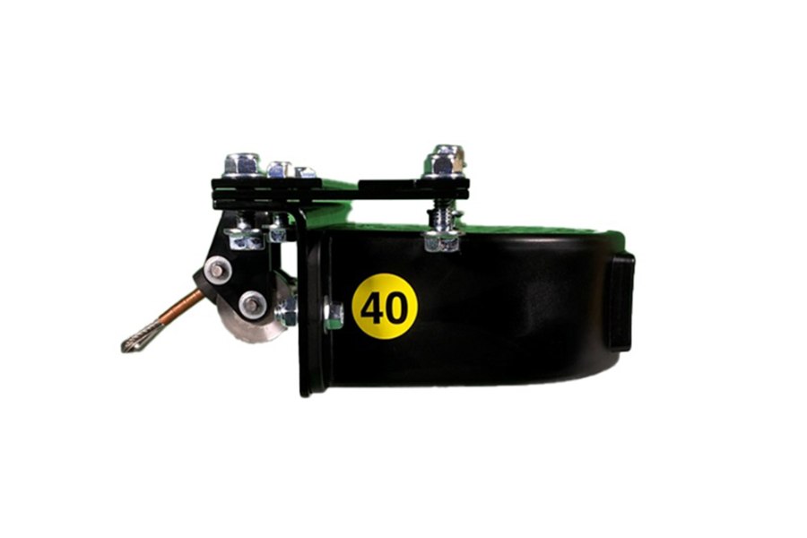 Picture of EZ Claw Under Trailer Line Saver